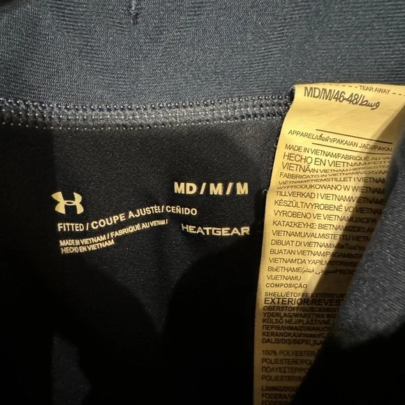 NWOT Women’s Medium Under Armour Speed Shorts Blue - Picture 5 of 7